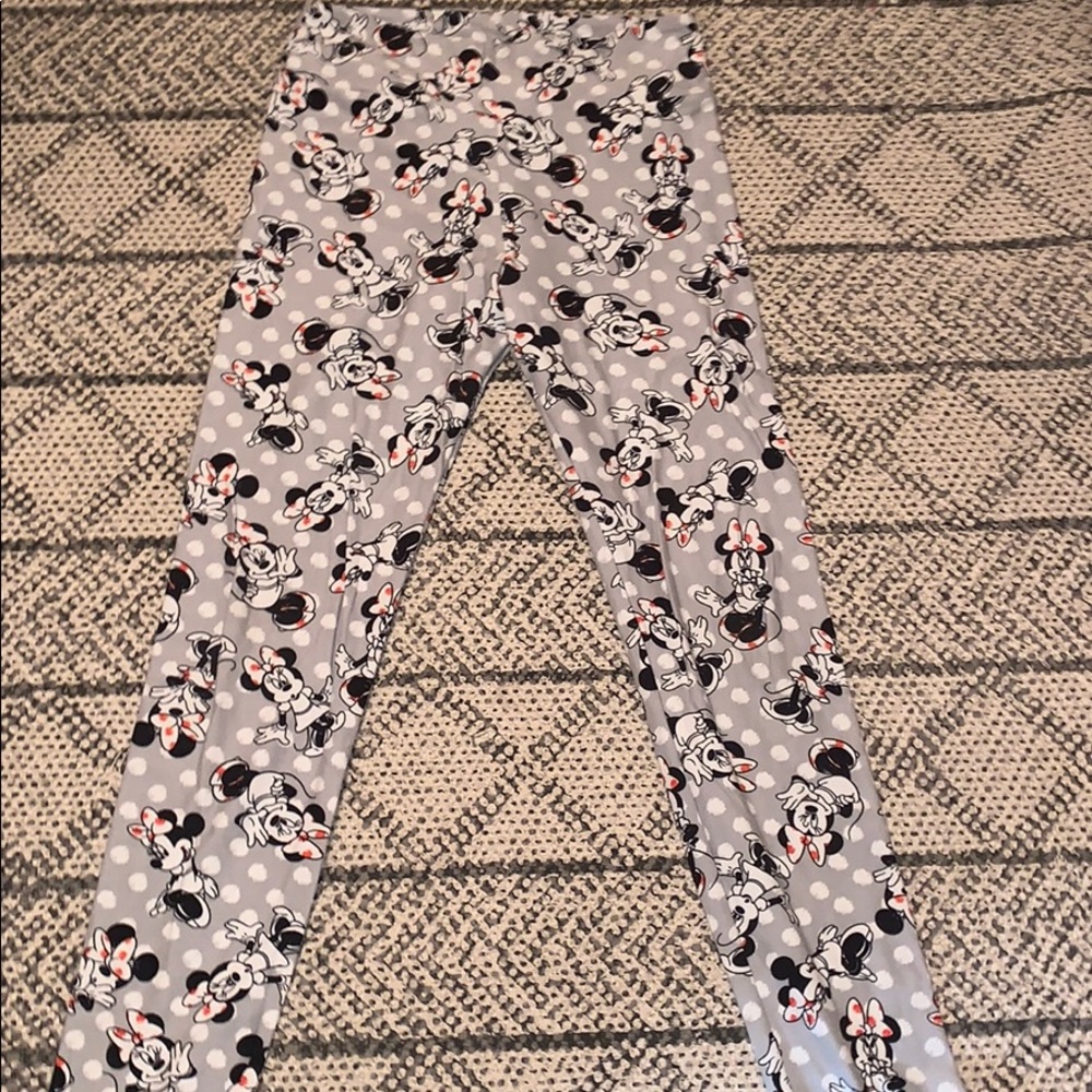 Lularoe Minnie Mouse leggings super soft